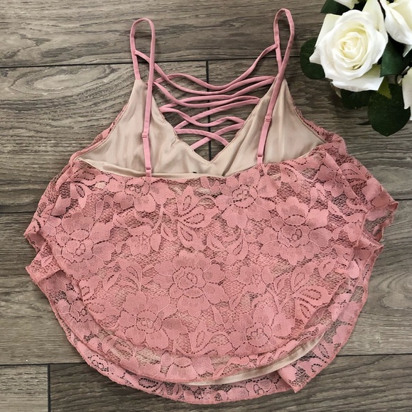 EXPRESS tiered pink lace front crisscross tank top size extra small - Picture 2 of 8